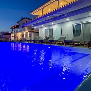 apartment-besniku-ksamil.albaniahotels.org/