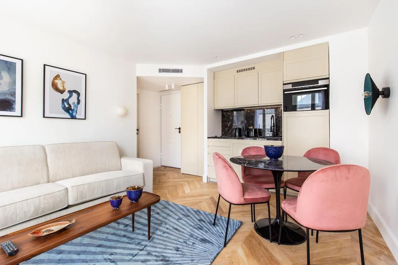 Quartier Libre - Saint Georges Aparthotel Paris França